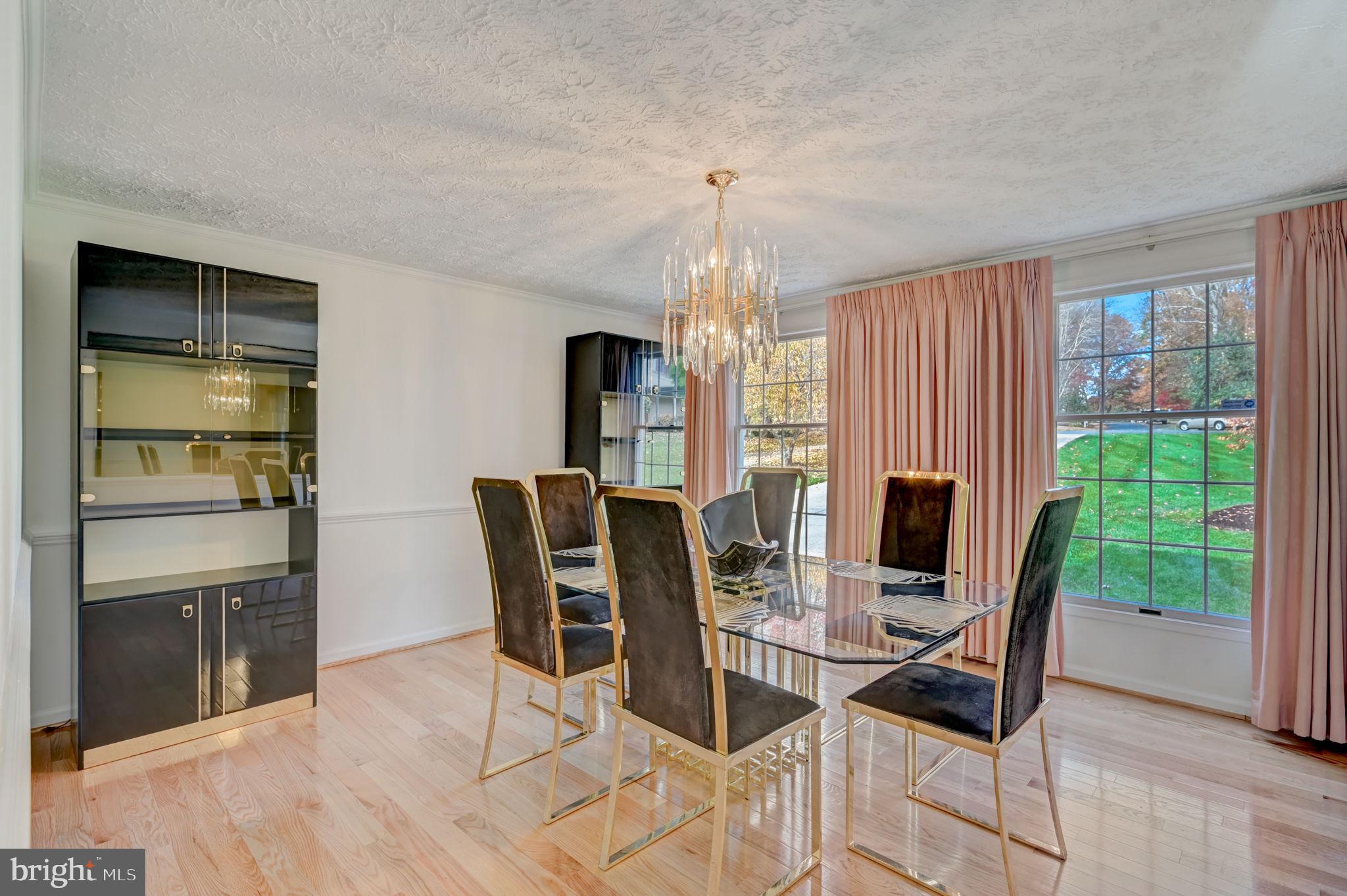 1401 Concord Point Lane Reston, VA 20194 - Photo 19 of 65 Dining room