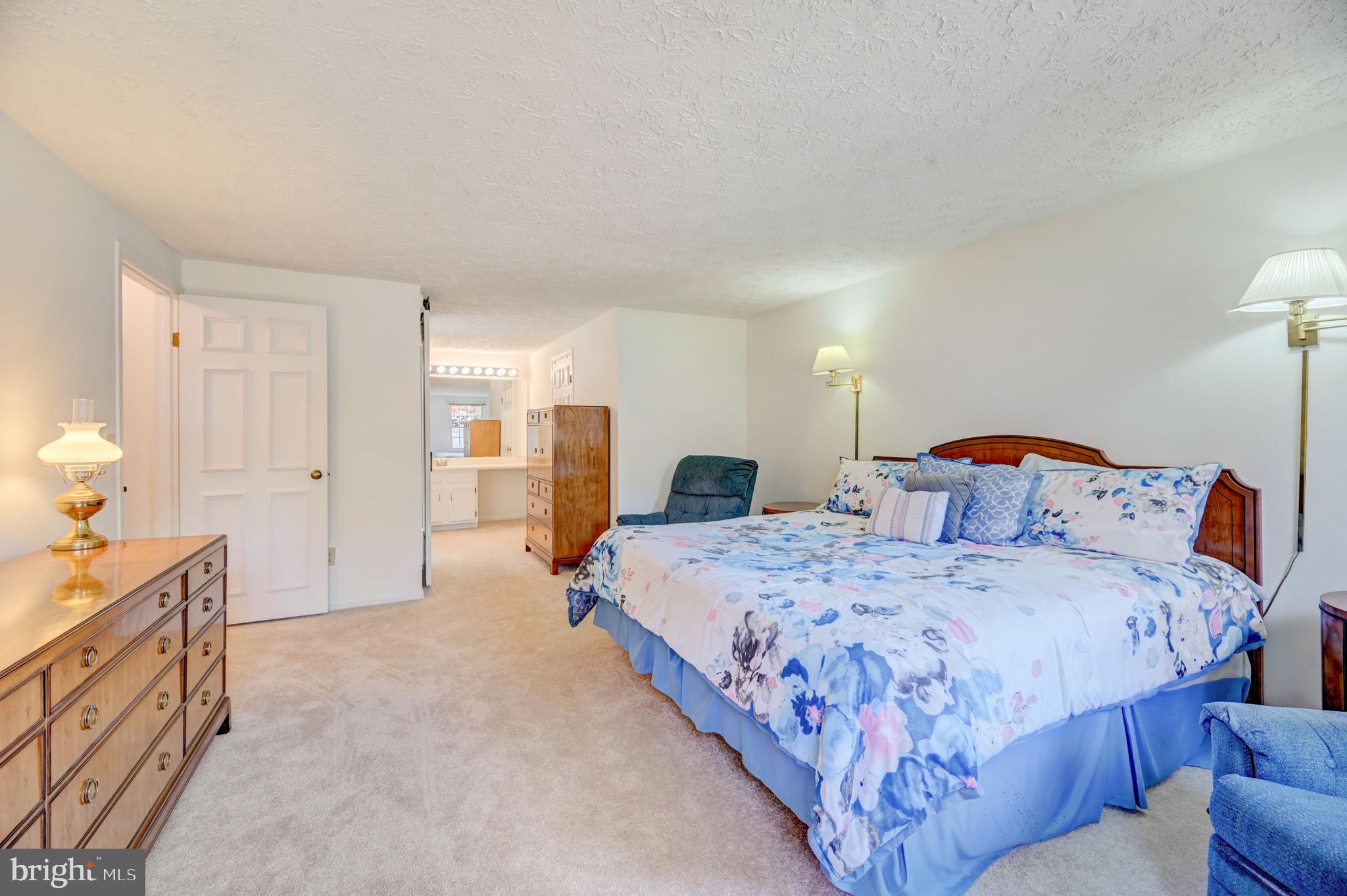 1401 Concord Point Lane Reston, VA 20194 - Photo 25 of 65 Primary Bedroom