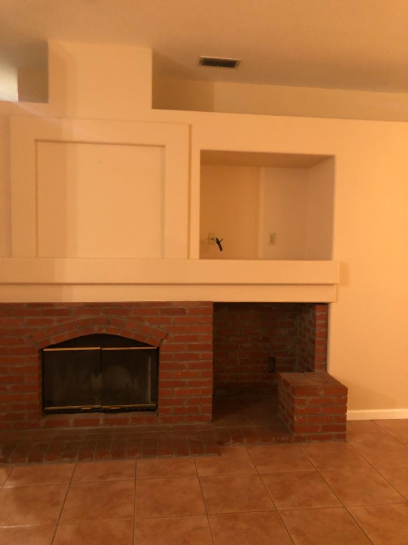 8584 Canyon Brook Way Elk Grove, CA 95624 - Photo 2 of 7