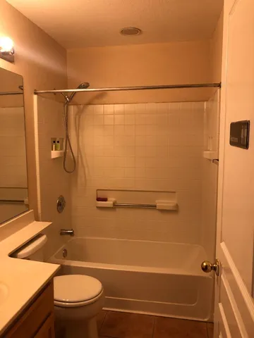 $2,880 | 8584 Canyon Brook Way, Elk Grove, CA 95624