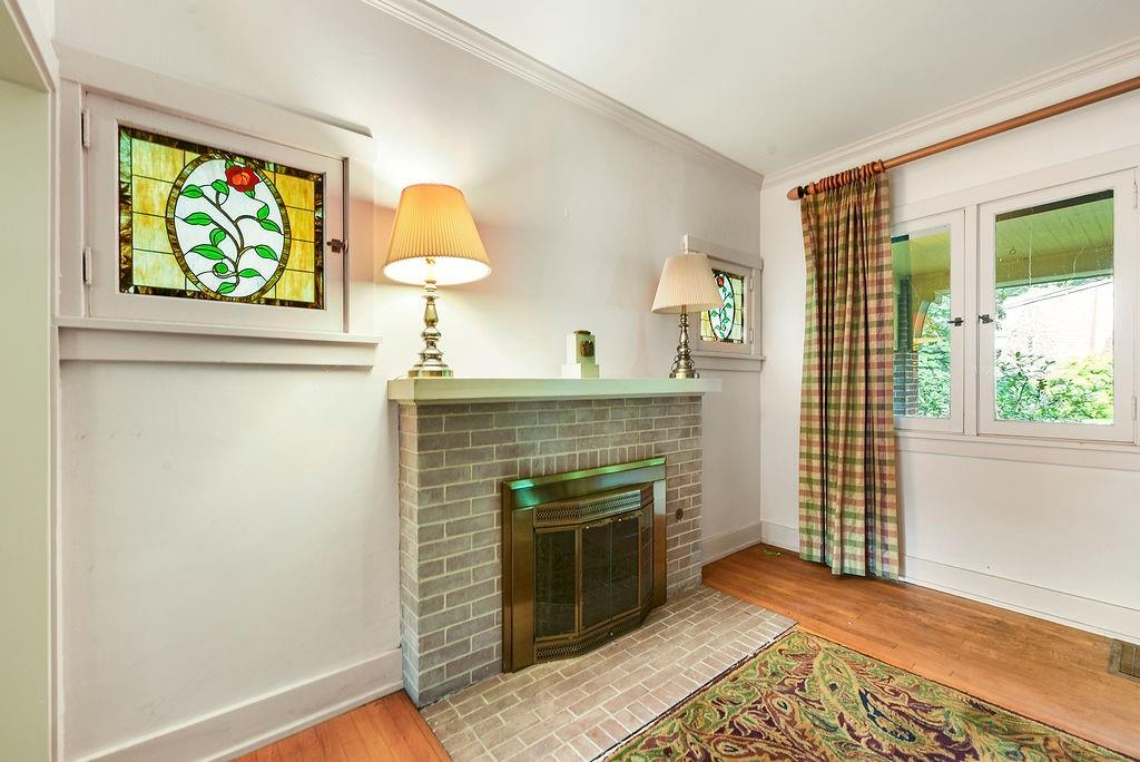 206 Woodside Road Pittsburgh, PA 15221 - Photo 6 of 36 Gallery Image 6