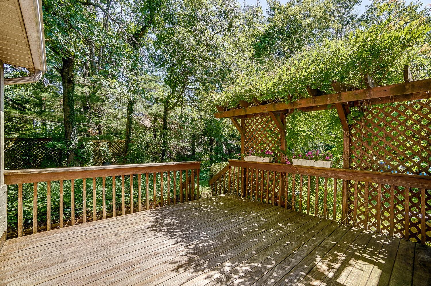 667 Ridenour Road Columbus, OH 43230 - Photo 53 of 66