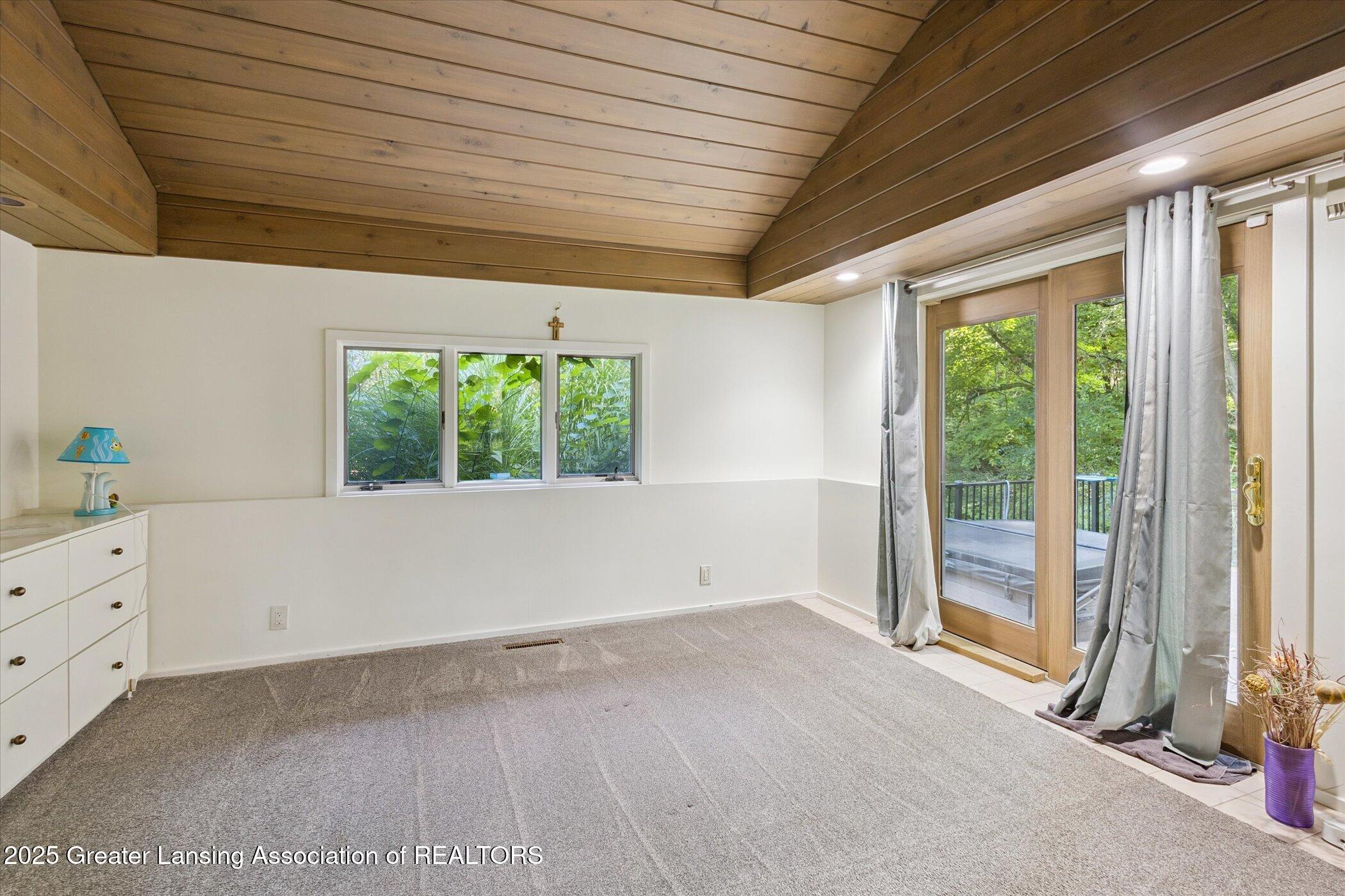 500 Newman Road Okemos, MI 48864 - Photo 23 of 69 33-500-Newman-Rd-Okemos-MI-48864-WindowS