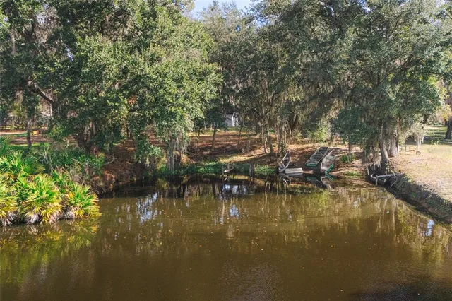 $650,000 | 8807 Overlook Drive, Wesley Chapel, FL 33545