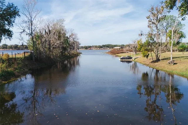 $650,000 | 8807 Overlook Drive, Wesley Chapel, FL 33545