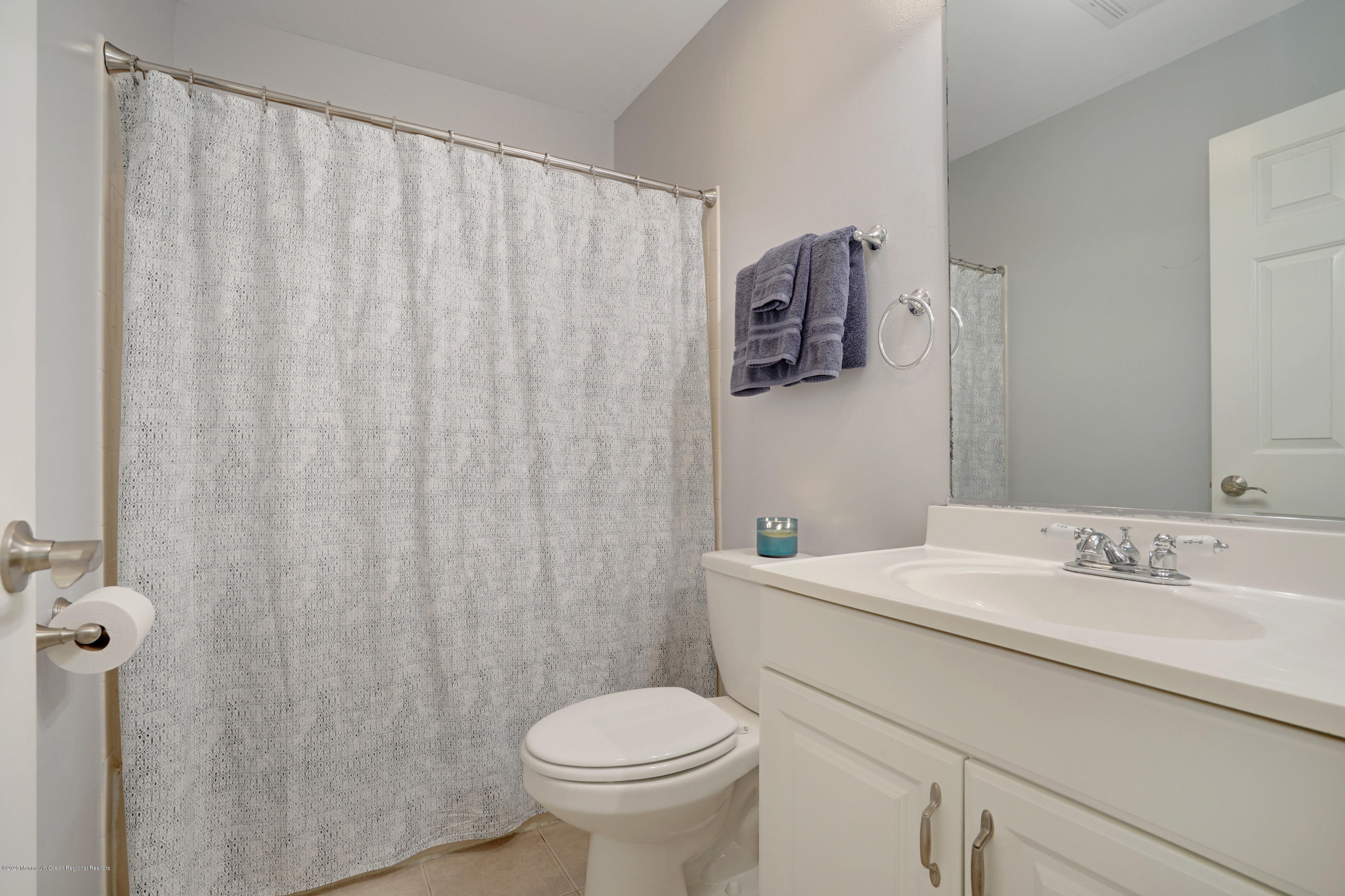 23 Skyline Drive Hazlet, NJ 07730 - Photo 25 of 39 032_dsc05667-dsc05671