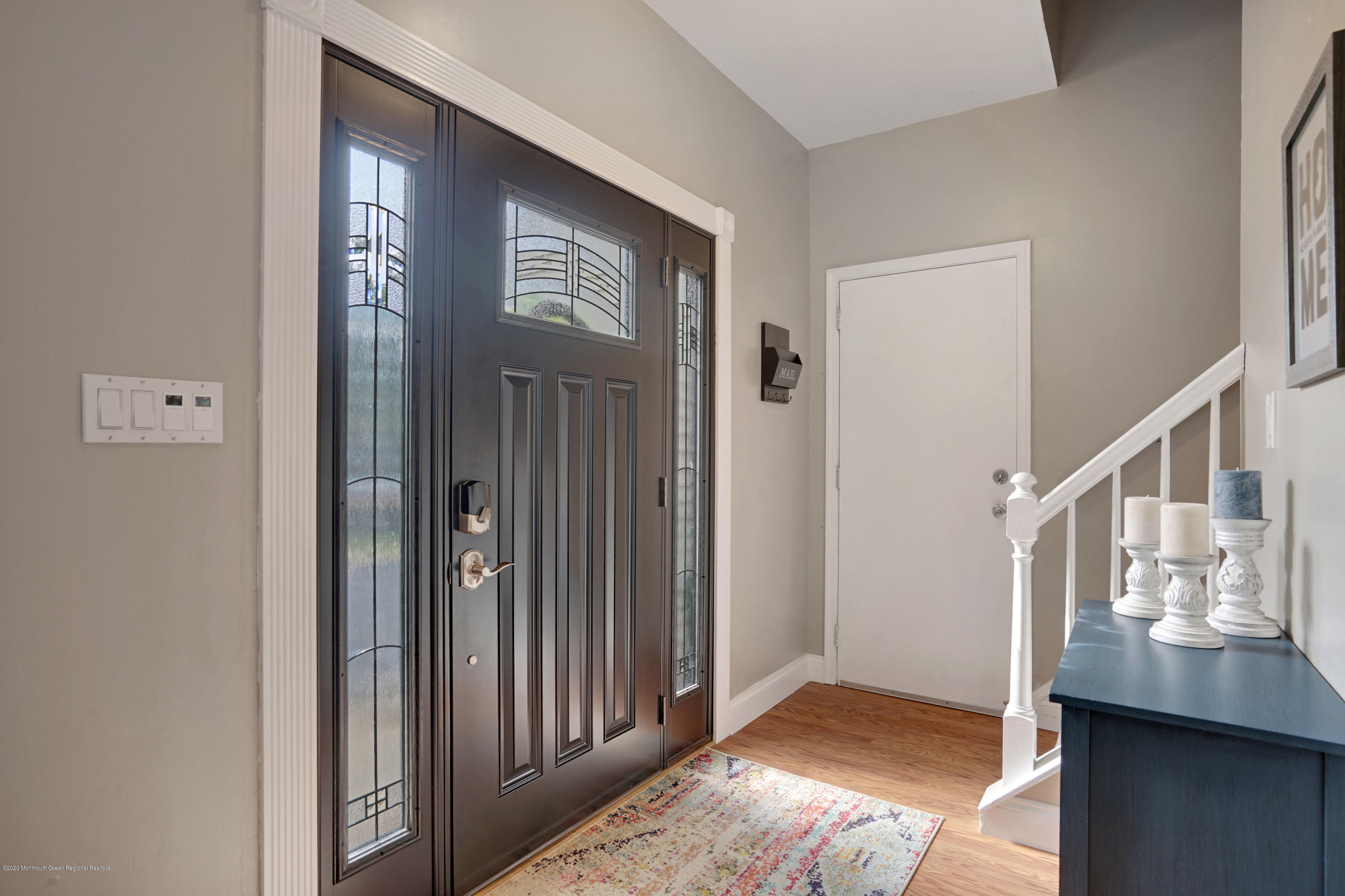 23 Skyline Drive Hazlet, NJ 07730 - Photo 3 of 39 009_dsc05547-dsc05551