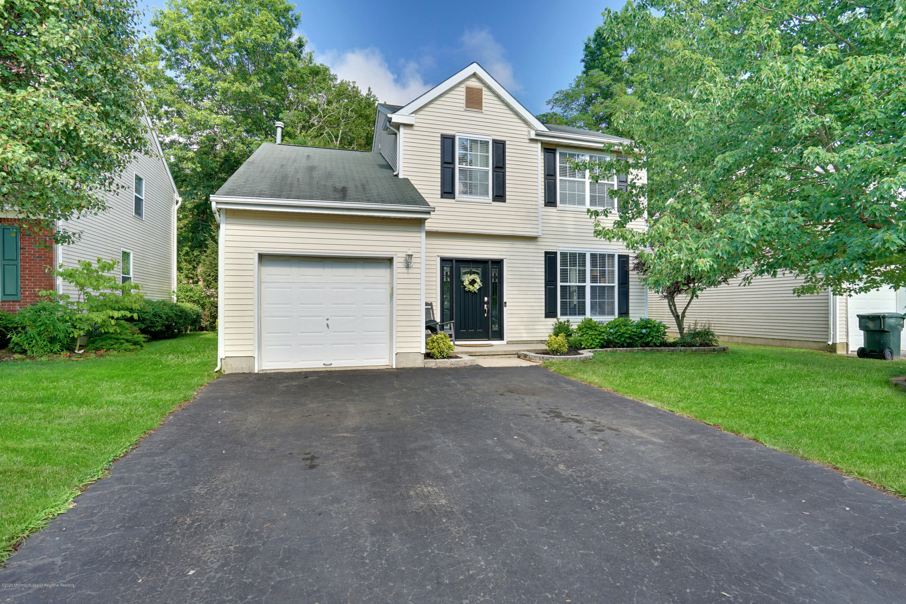 23 Skyline Drive Hazlet, NJ 07730 - Photo 37 of 39 005_dsc05497-dsc05501_1