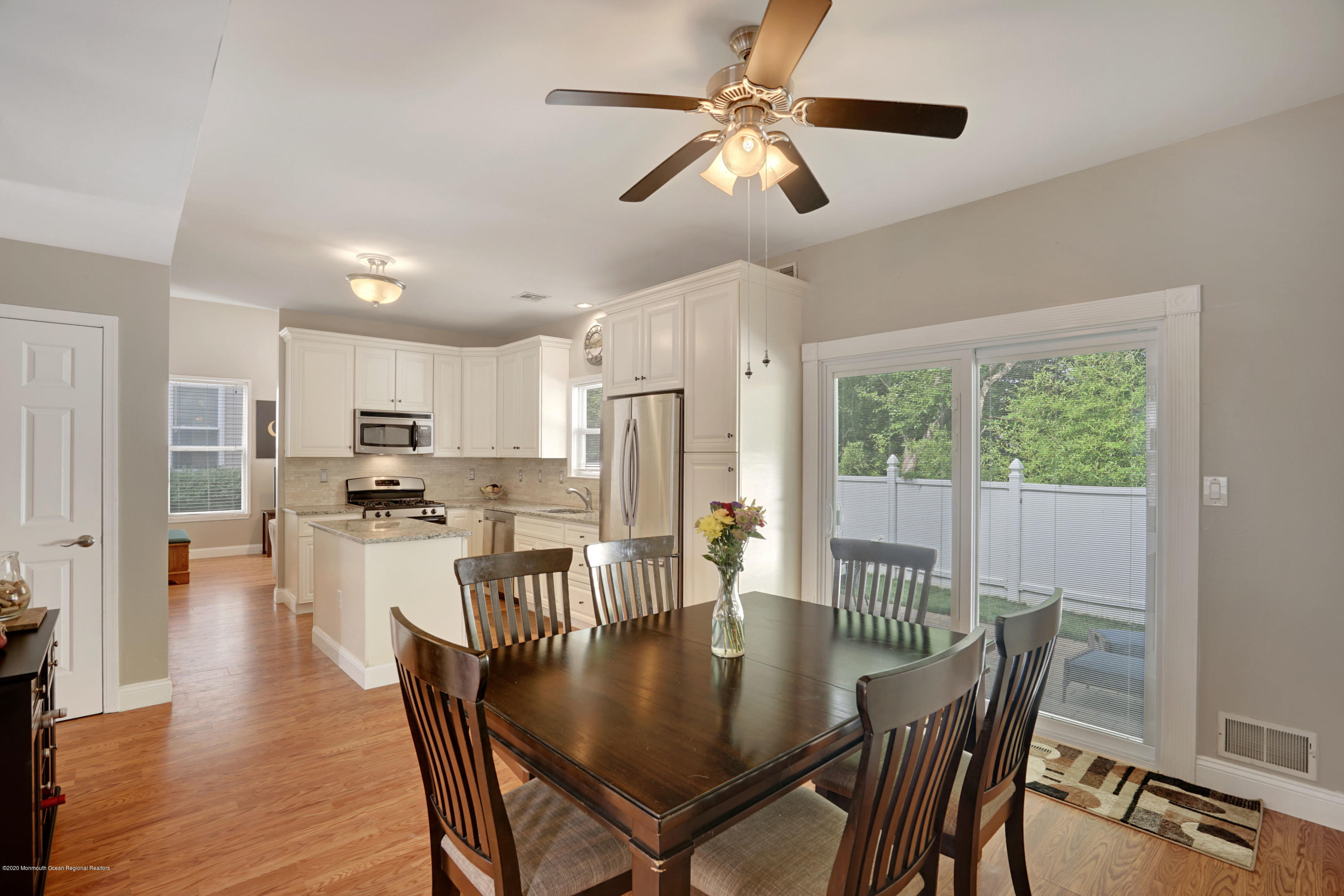 23 Skyline Drive Hazlet, NJ 07730 - Photo 10 of 39 016_dsc05587-dsc05591