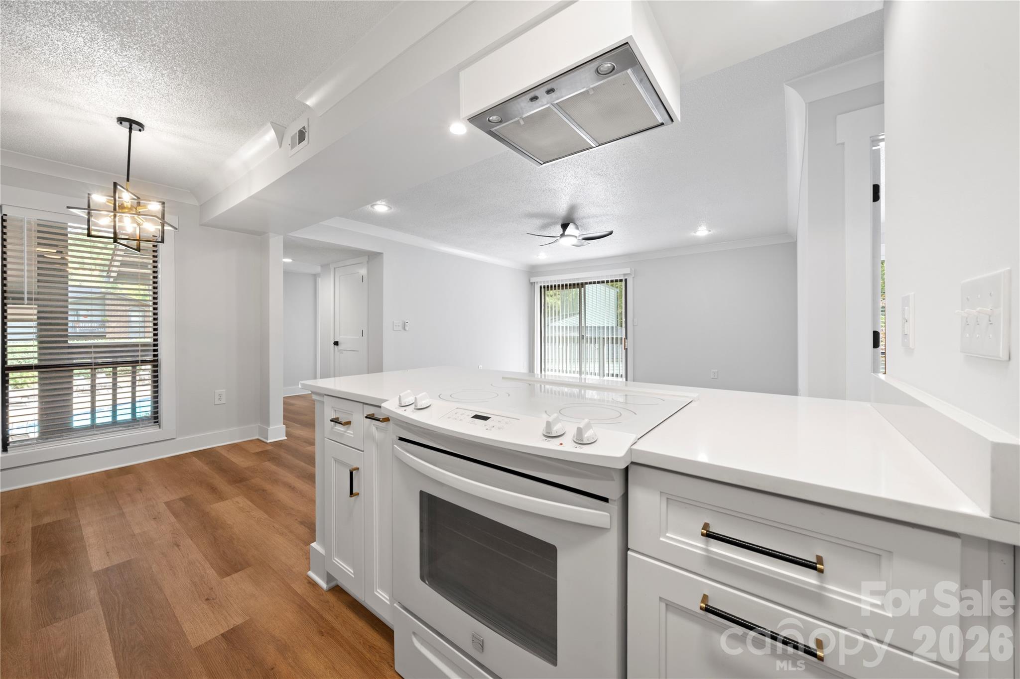 4906 Sardis Road Charlotte, NC 28270 - Photo 15 of 34 Gallery Image 15