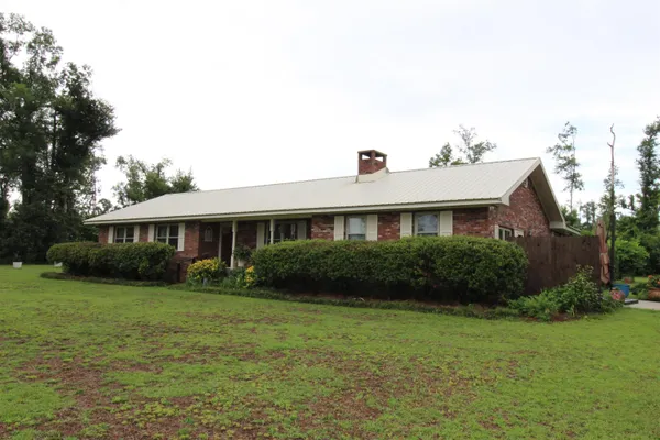 $319,000 | 272 Northeast Dusty Miller Avenue, Madison, FL 32340