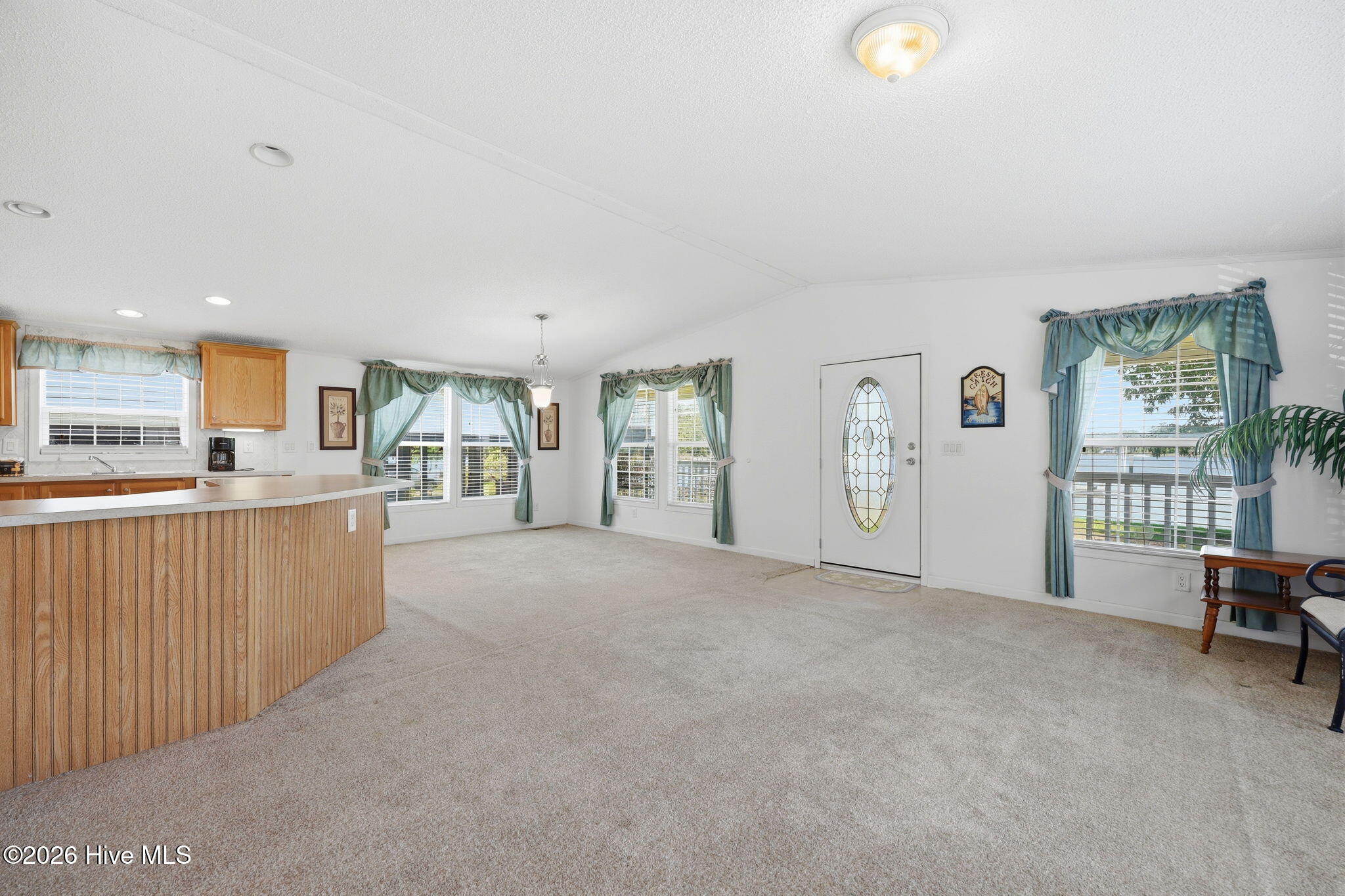 185 Barnes-foster Loop Road Belhaven, NC 27810 - Photo 5 of 52 24-web-or-mls-IMG_0008