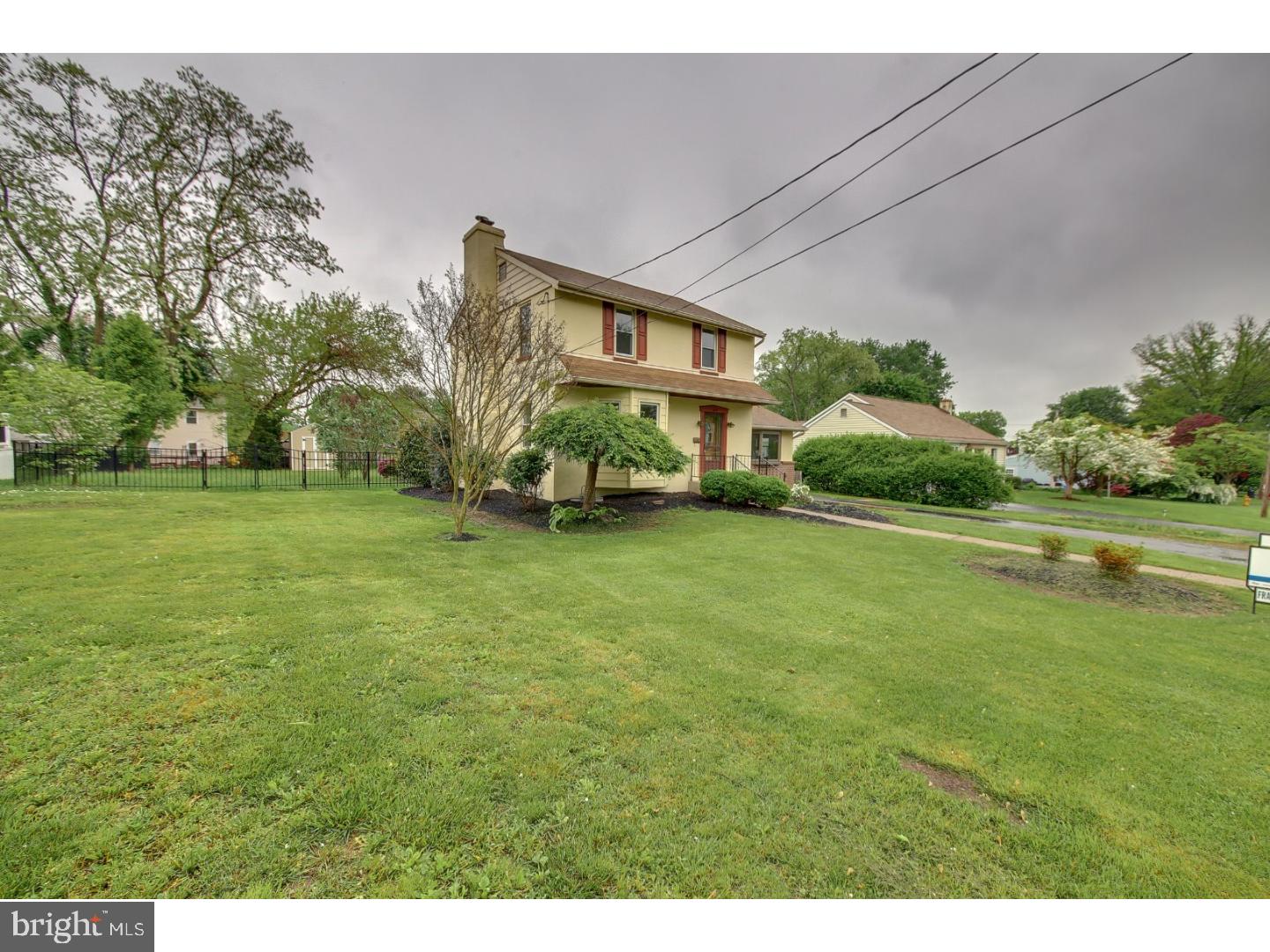 334 Warren Road Hatboro, PA 19040 - Photo 4 of 24 Gallery Image 4