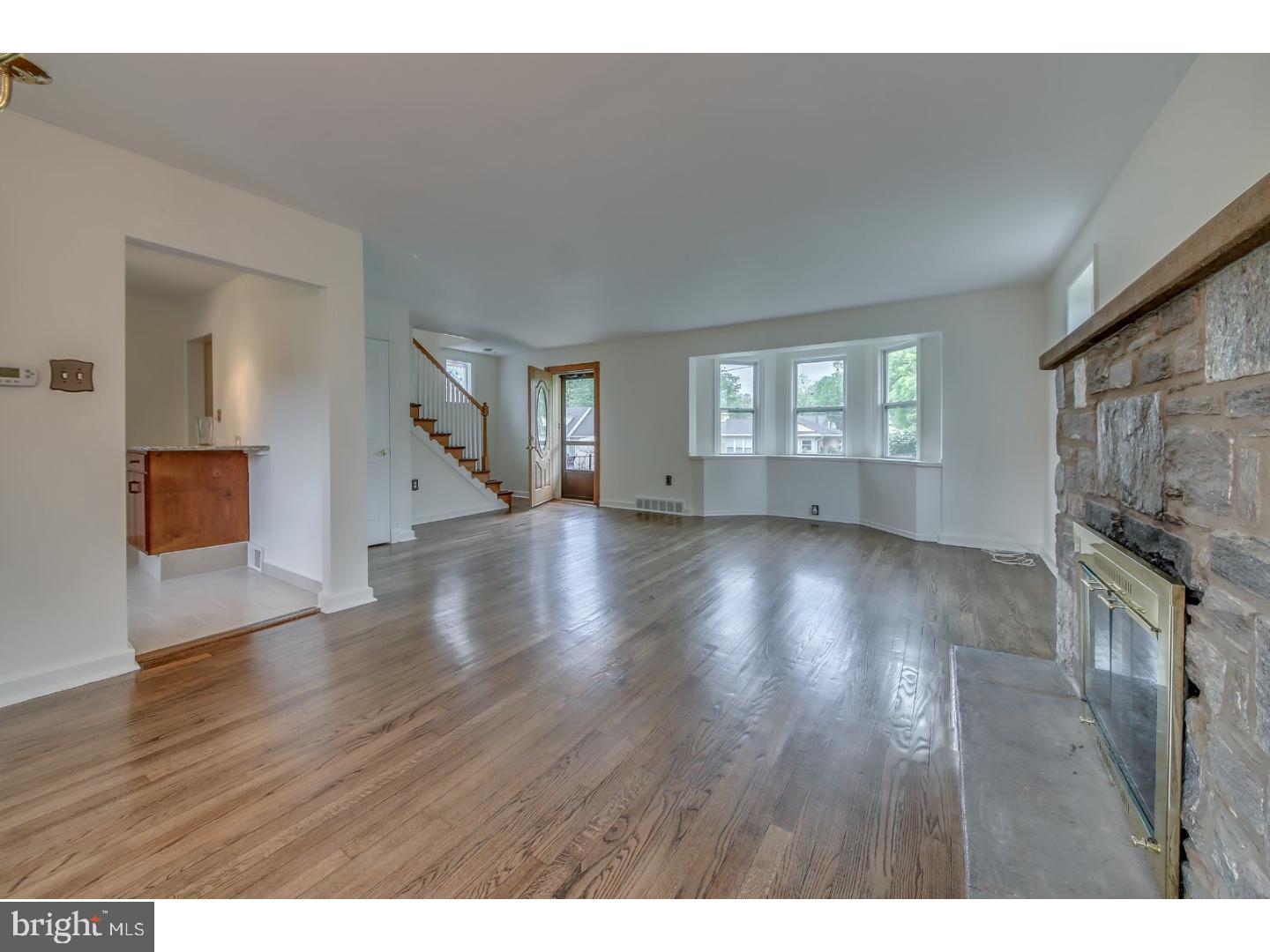 334 Warren Road Hatboro, PA 19040 - Photo 8 of 24 Gallery Image 8
