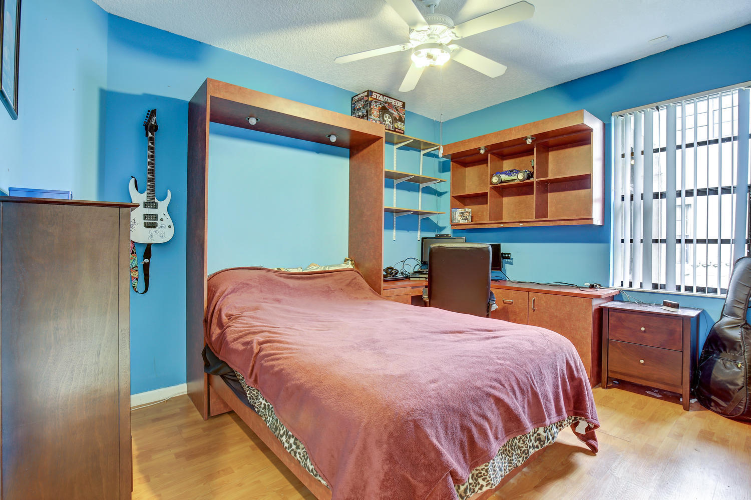 8730 Vía Reale Boca Raton, FL 33496 - Photo 12 of 26 8730 Va Reale Boca Raton FL-large-016-9-