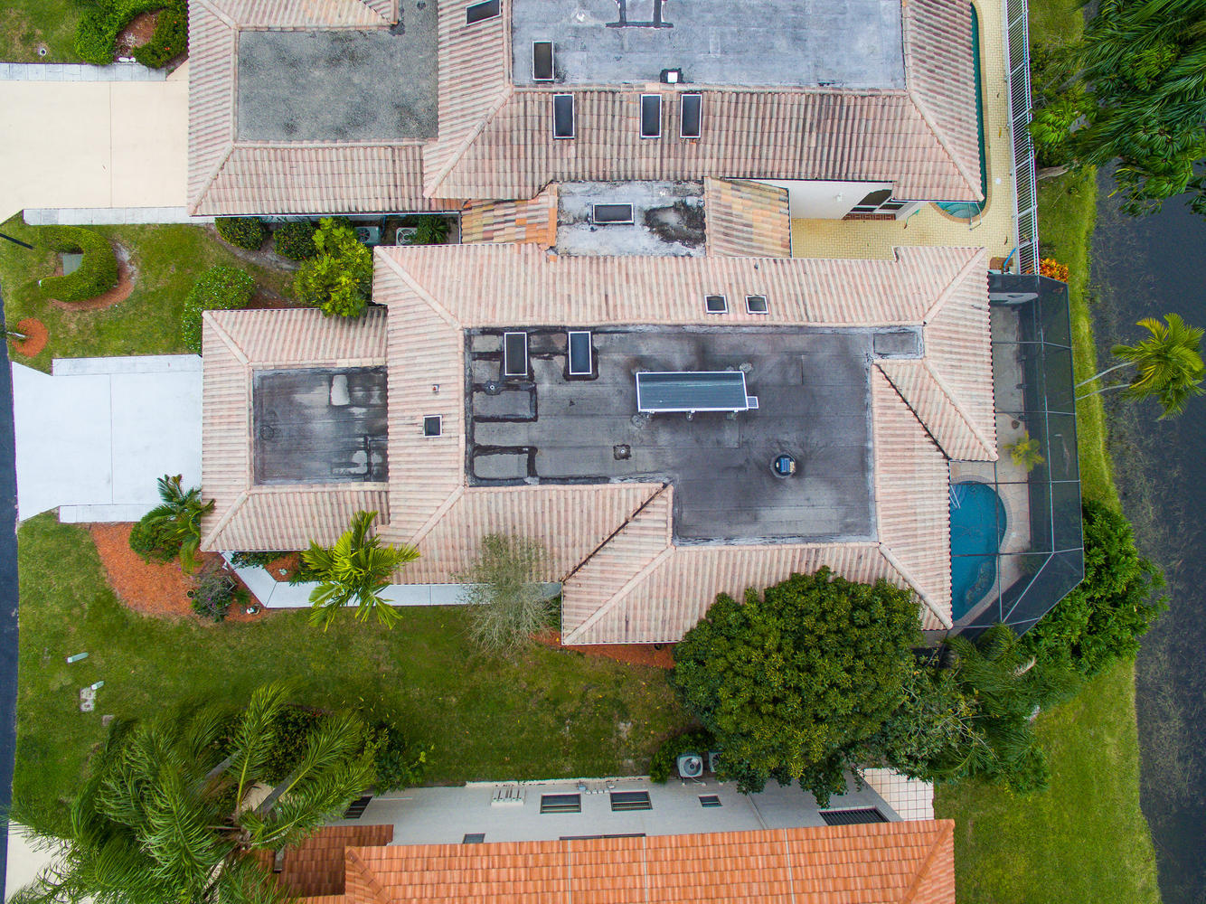 8730 Vía Reale Boca Raton, FL 33496 - Photo 25 of 26 8730 Va Reale Boca Raton FL-large-023-27