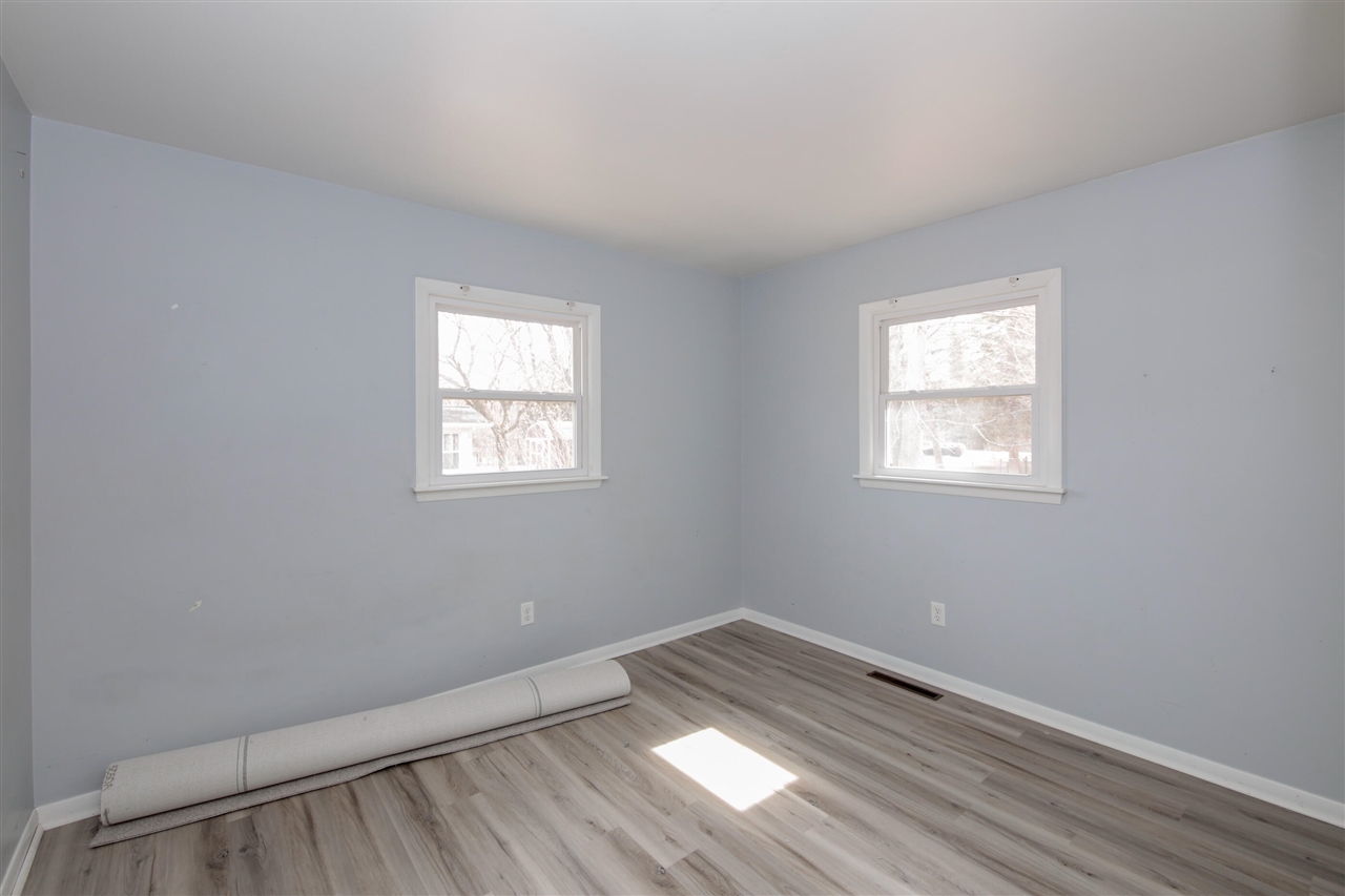 6184 Morgan Road Battle Creek, MI 49017 - Photo 12 of 22 Gallery Image 12