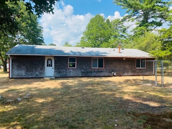 10 Naushon Road Wareham, MA 02576 - Photo 3 of 14