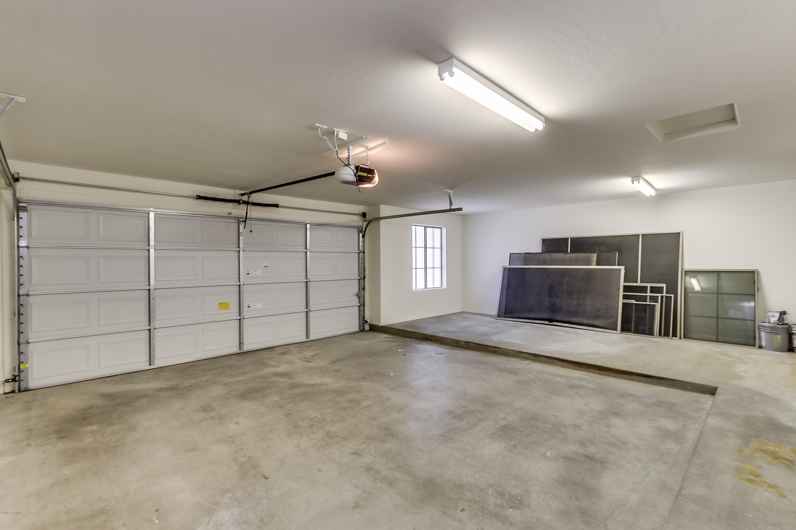 2407 West Eagle Feather Road Phoenix, AZ 85085 - Photo 11 of 22 Eagle Feather-029