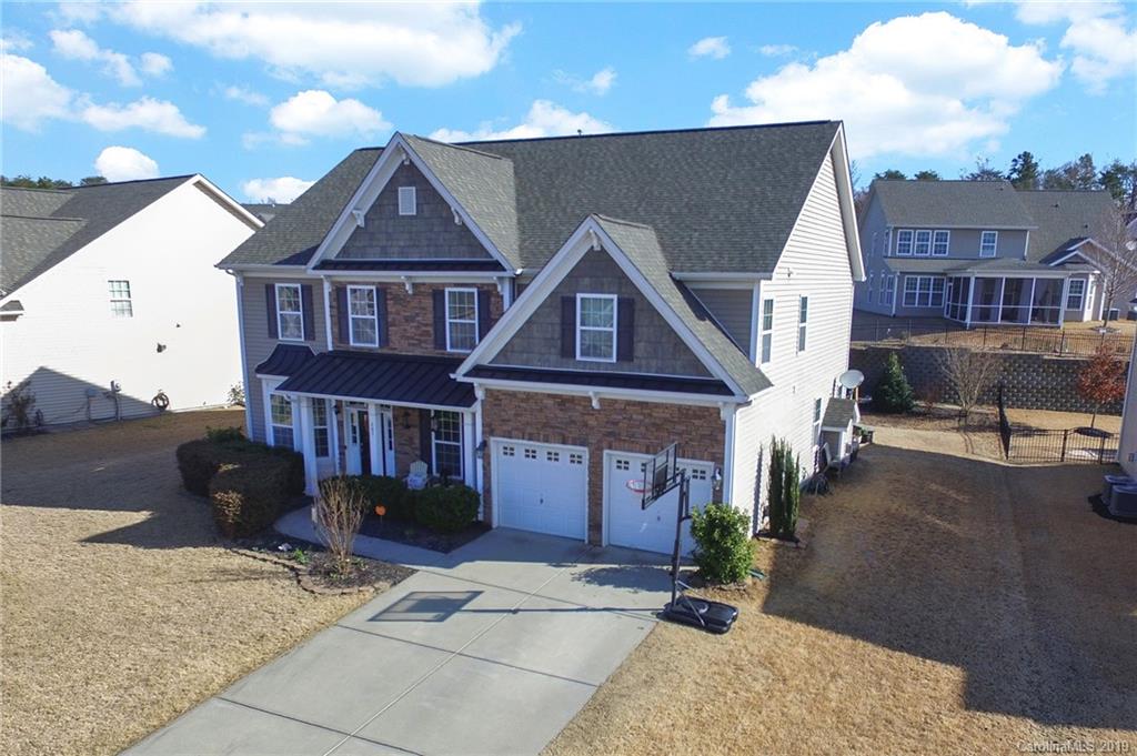 607 Rosemary Lane Tega Cay, SC 29708 - Photo 2 of 30 Gallery Image 2