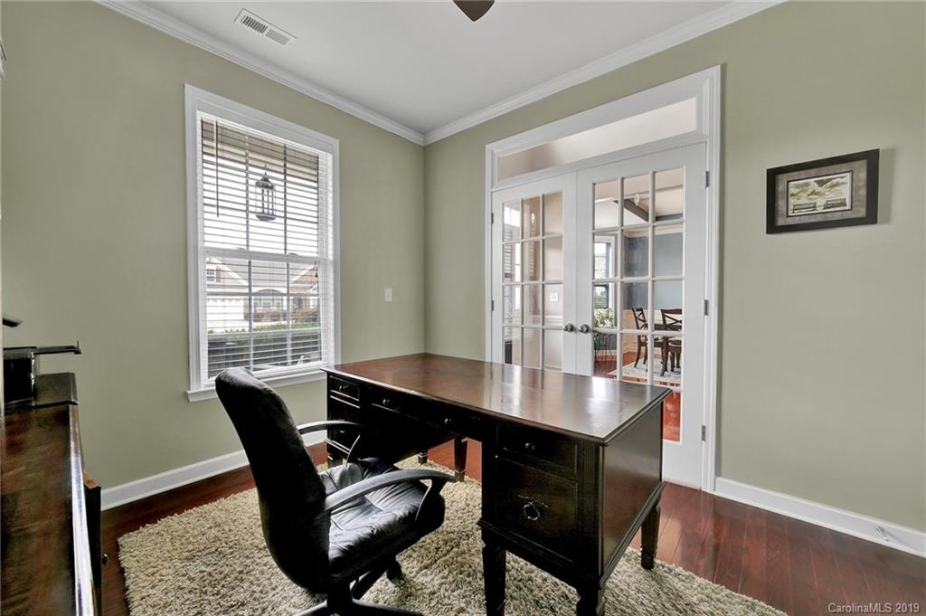 607 Rosemary Lane Tega Cay, SC 29708 - Photo 7 of 30 Gallery Image 7