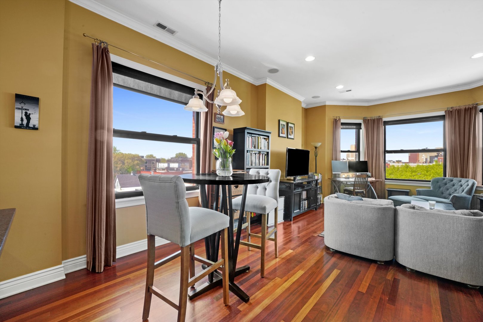 2801 North Seminary Avenue, Unit 4S Chicago, IL 60657 - Photo 4 of 18