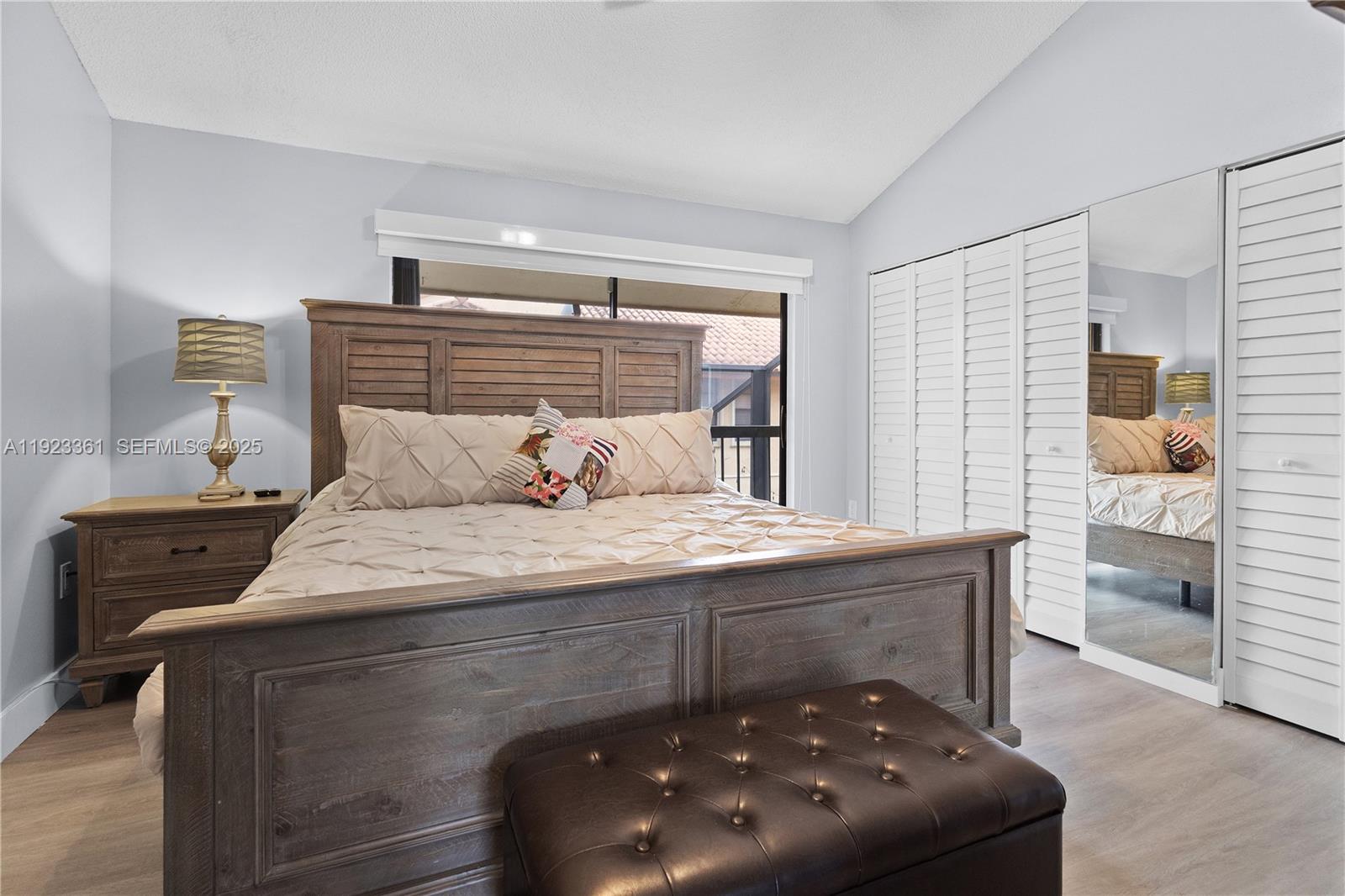 10053 Southwest 77th Court Miami, FL 33156 - Photo 14 of 25