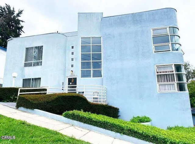 $2,995 | 4018 Camero Avenue, Unit 2, Los Angeles, CA 90027