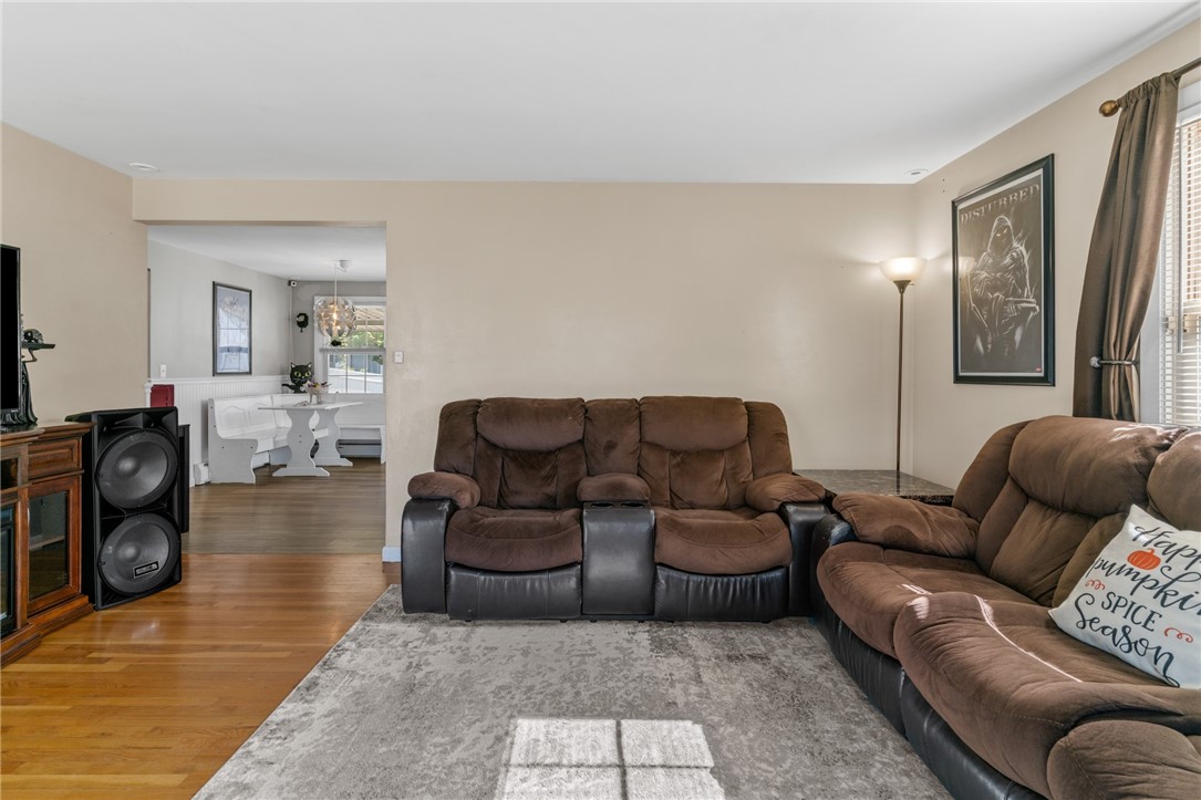 24 Rosemere Road Pawtucket, RI 02861 - Photo 11 of 29 Gallery Image 11