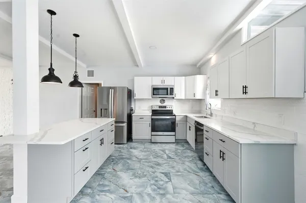 $749,000 | 236 Royal Dunes Circle, Ormond Beach, FL 32176