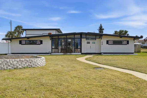 $749,000 | 236 Royal Dunes Circle, Ormond Beach, FL 32176