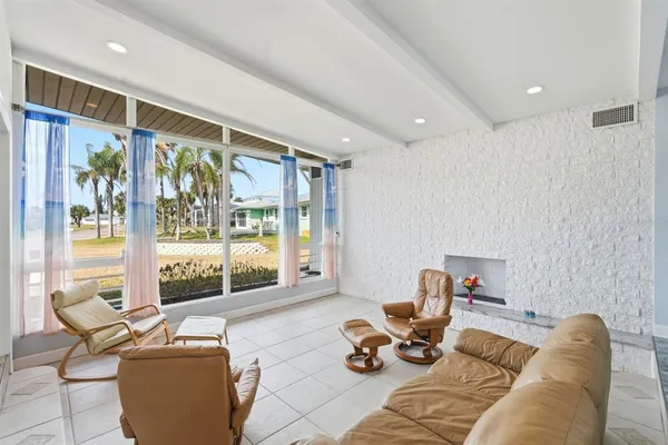 $749,000 | 236 Royal Dunes Circle, Ormond Beach, FL 32176