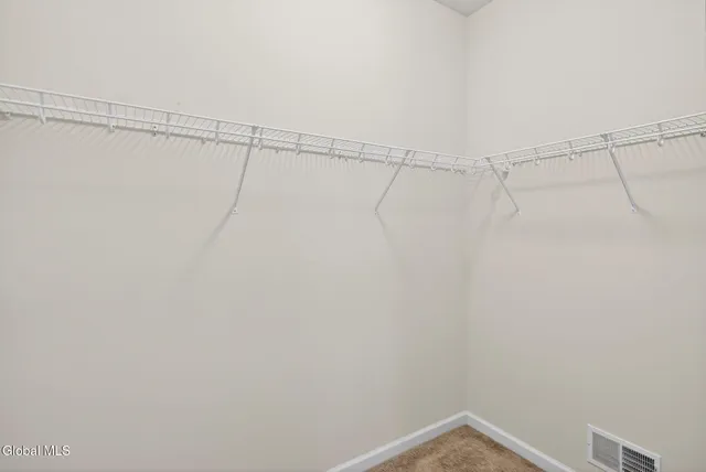 $574,800 | 16 Hearthstone Drive, Halfmoon, NY 12065