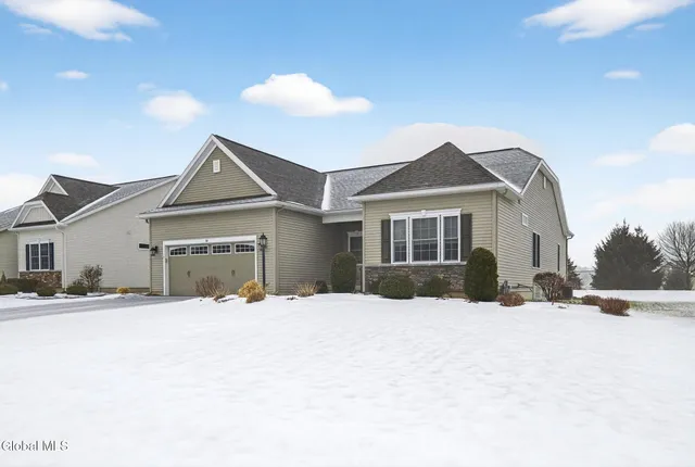 $574,800 | 16 Hearthstone Drive, Halfmoon, NY 12065