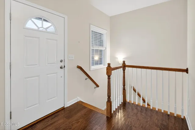 $574,800 | 16 Hearthstone Drive, Halfmoon, NY 12065