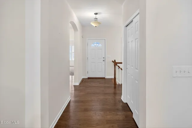 $574,800 | 16 Hearthstone Drive, Halfmoon, NY 12065