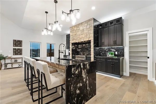 $3,200,000 | 257 Beachnut Drive, Sunrise Beach, MO 65079