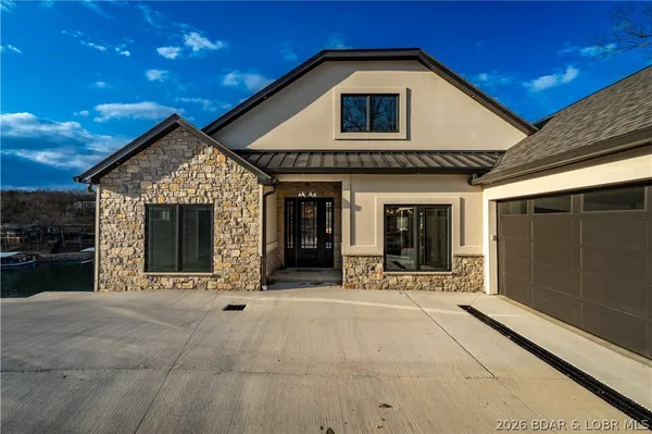 $3,200,000 | 257 Beachnut Drive, Sunrise Beach, MO 65079