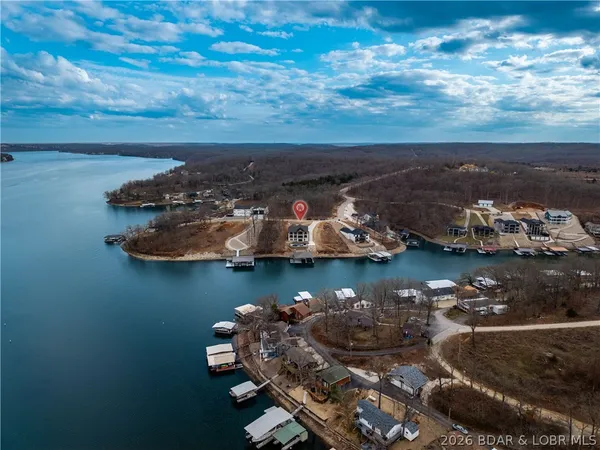 $3,200,000 | 257 Beachnut Drive, Sunrise Beach, MO 65079