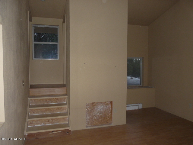 306 Jolly Road Seligman, AZ 86337 - Photo 17 of 20 P1150350