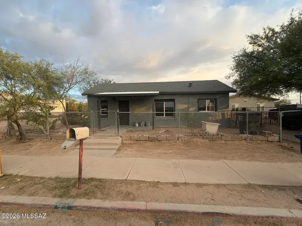 $239,900 | 337 West 27th Street, Tucson, AZ 85713
