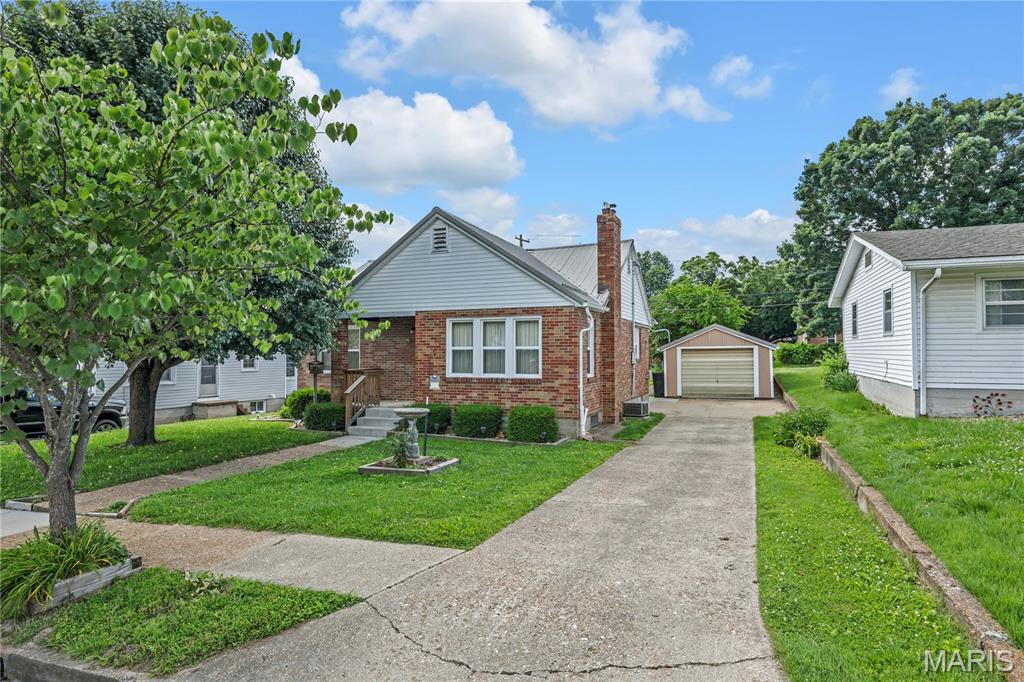 428 West 9th Street Hermann, MO 65041 - Photo 3 of 35