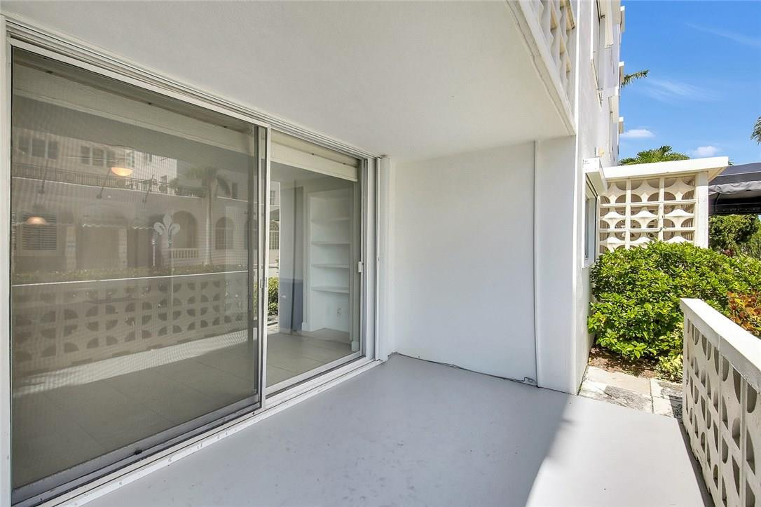 1 North Golfview Road, Unit 101 Lake Worth Beach, FL 33460 - Photo 14 of 19 Photo 14