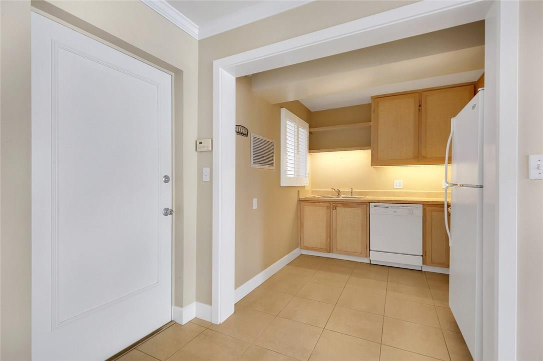 1 North Golfview Road, Unit 101 Lake Worth Beach, FL 33460 - Photo 2 of 19 Photo 2