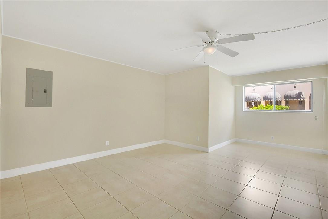 1 North Golfview Road, Unit 101 Lake Worth Beach, FL 33460 - Photo 9 of 19 Photo 9