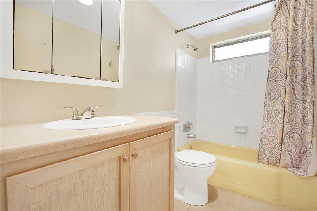 1 North Golfview Road, Unit 101 Lake Worth Beach, FL 33460 - Photo 10 of 19 Photo 10