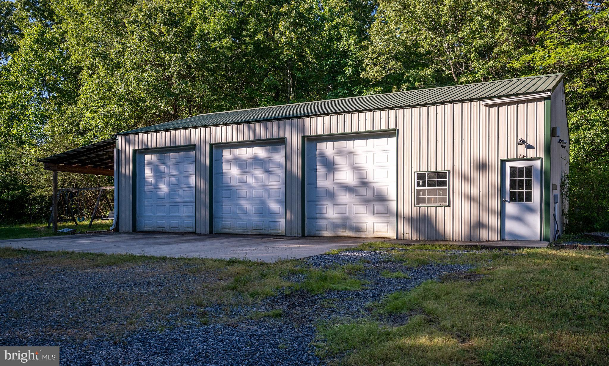 16075 Kings Mill Road King George, VA 22485 - Photo 3 of 48 Gallery Image 3