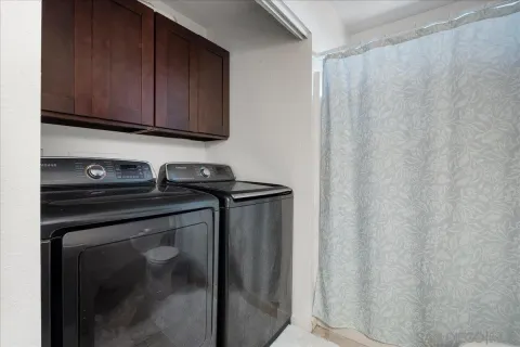 $799,999 | 4027 C Street, San Diego, CA 92102