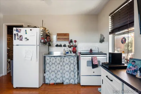$799,999 | 4027 C Street, San Diego, CA 92102