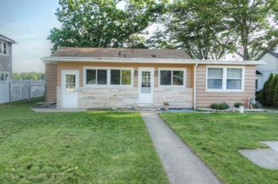 5824 Cutler Road Lakeview, MI 48850 - Photo 1 of 24 Primary Photo